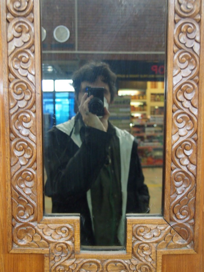 OLYMPUS DIGITAL CAMERA